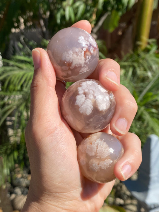 FLOWER AGATE SPHERES