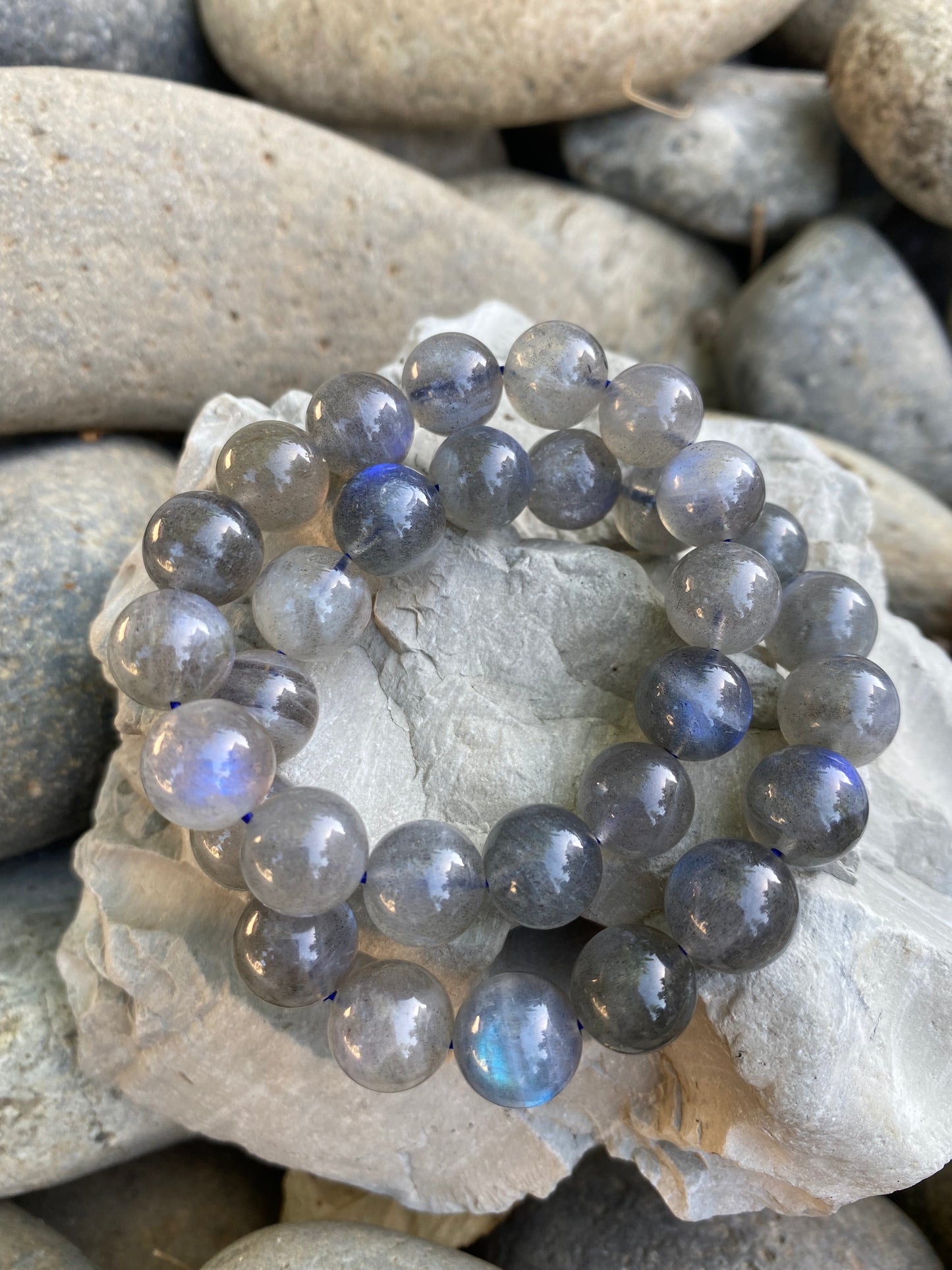 LABRADORITE (aaa high quality beads)