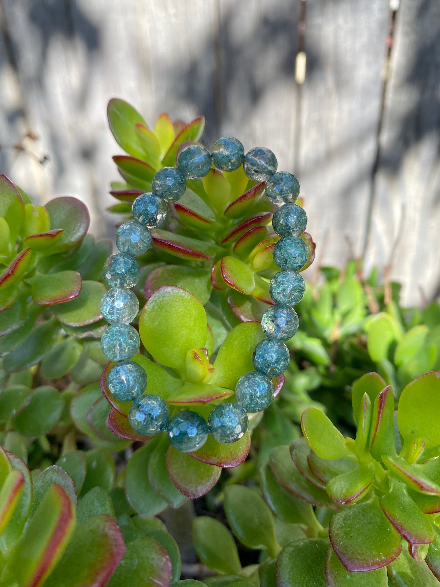 GREEN LODOLITE (aka GARDEN QUARTZ aka PHANTOM QUARTZ)